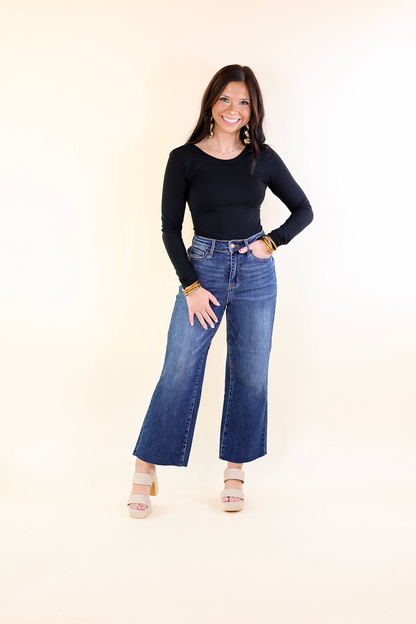 Judy Blue | Subtle Chic Cropped Wide Leg Jean with Back Pocket Embroidery in Dark Wash