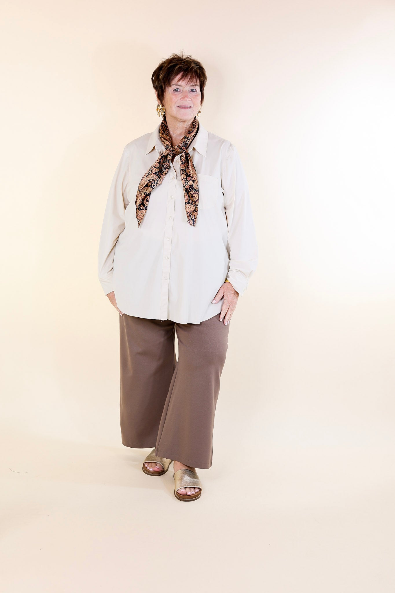 Confident Stride Cropped Wide Leg Pant in Dark Mocha Brown