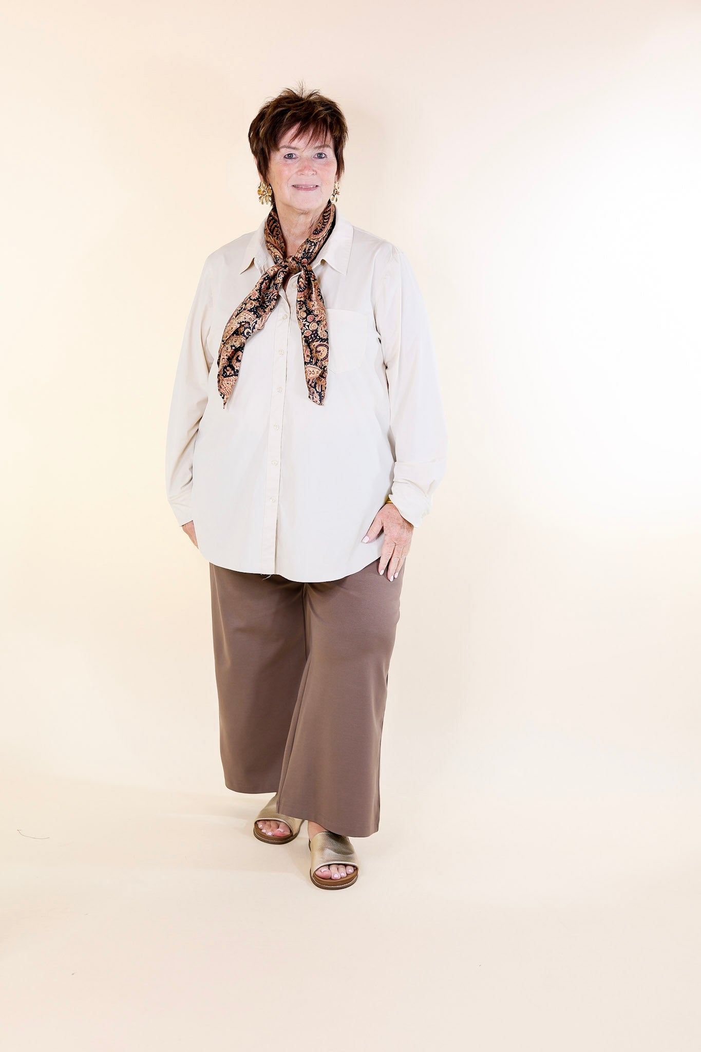 Confident Stride Cropped Wide Leg Pant in Dark Mocha Brown