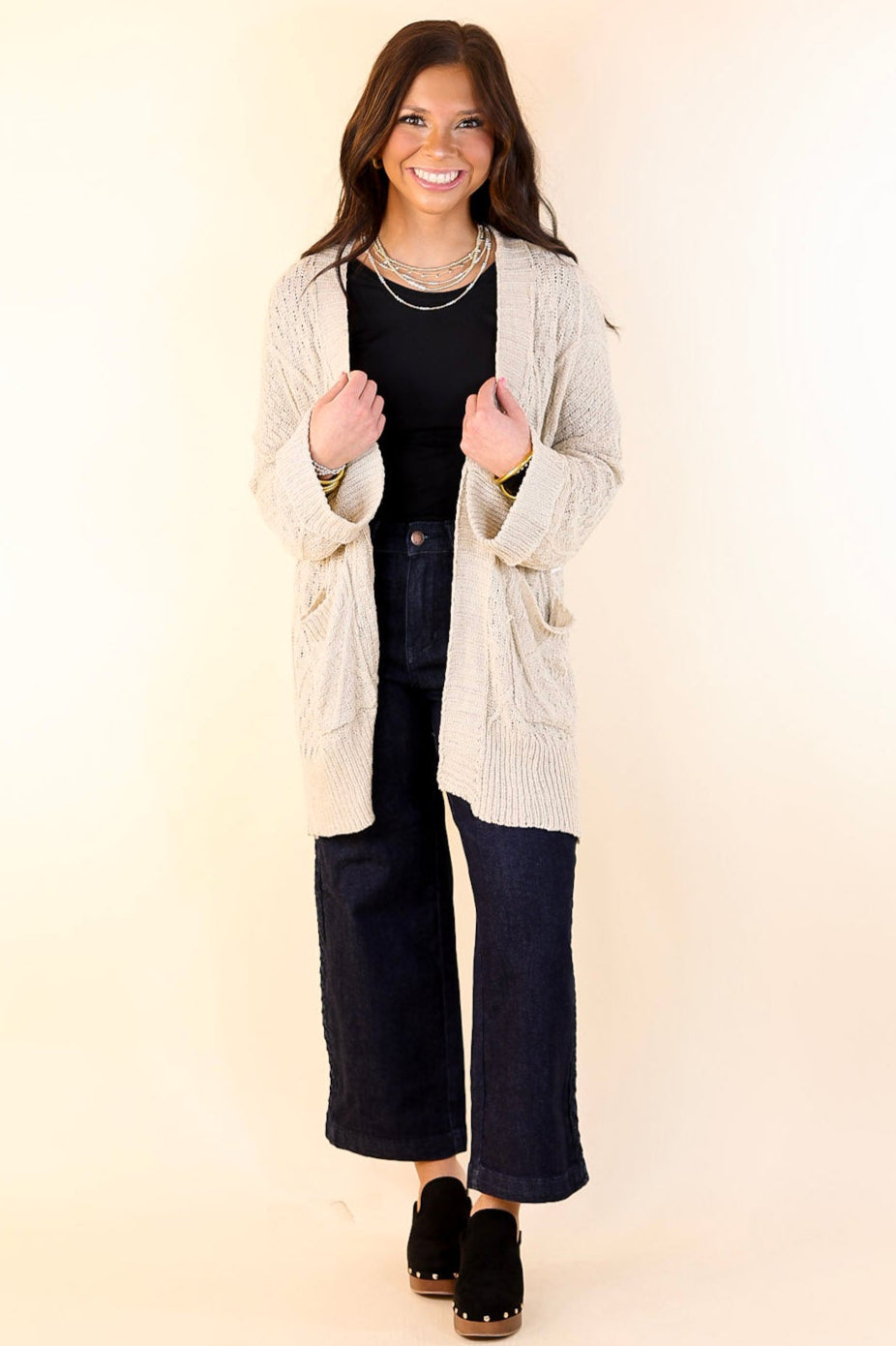 Fashionable Comfort Knit Cardigan with Pockets in Light Taupe