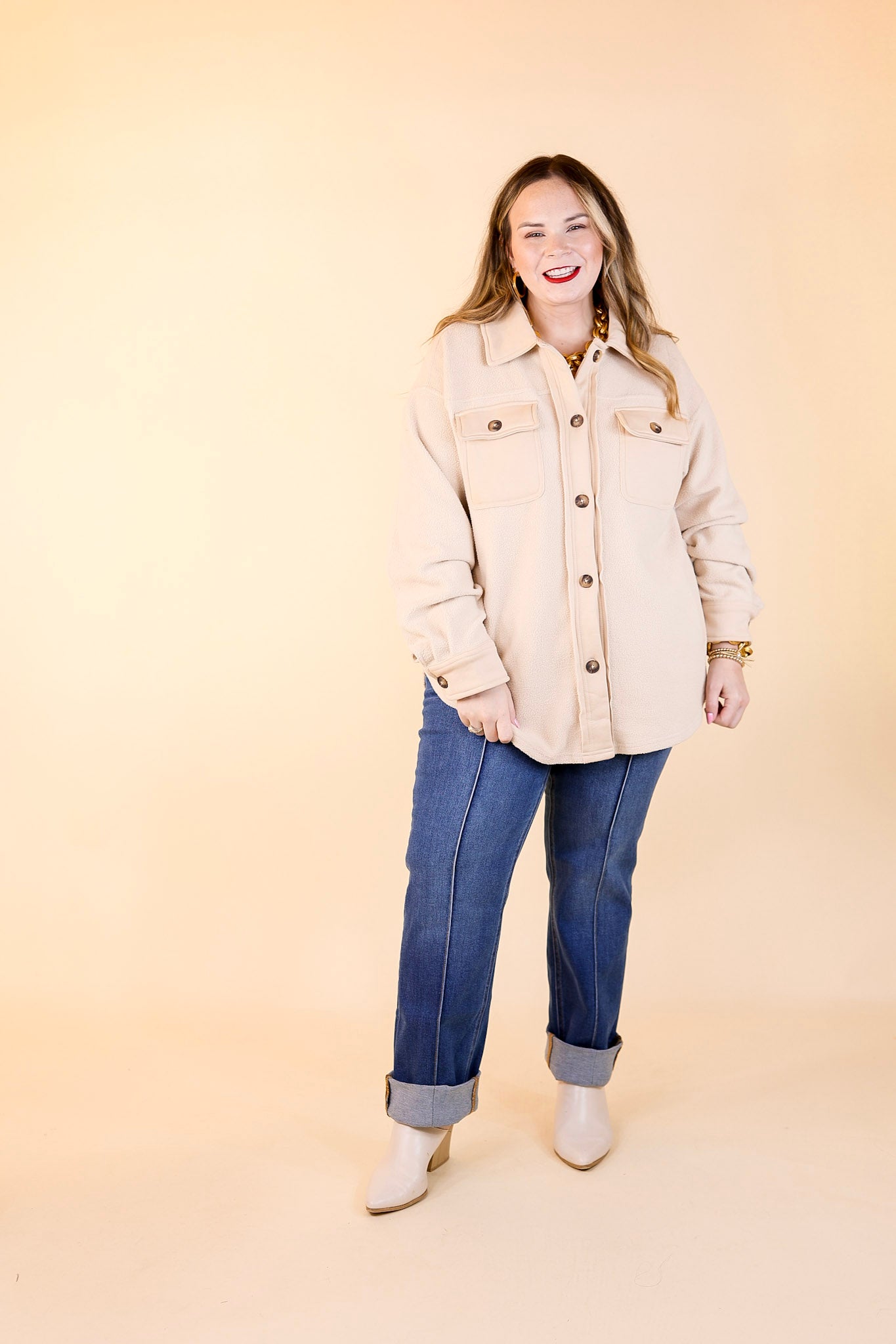 Hollywood Hike Button Up Fleece Jacket with Pockets in Cream