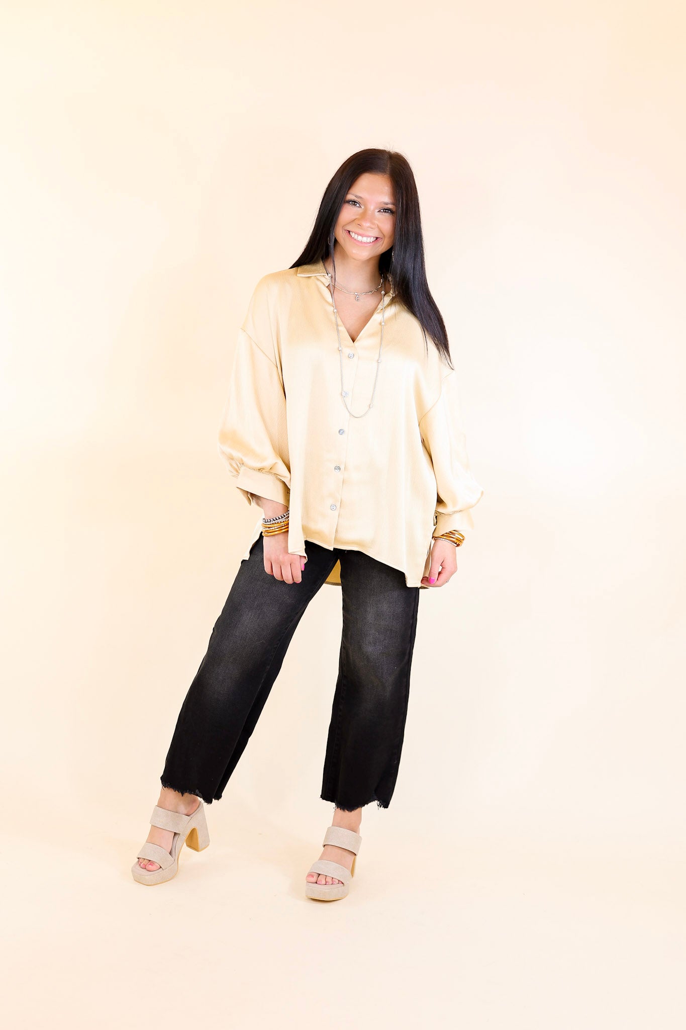 Sweet Notion Button Up 3/4 Balloon Sleeve Top in Light Yellow