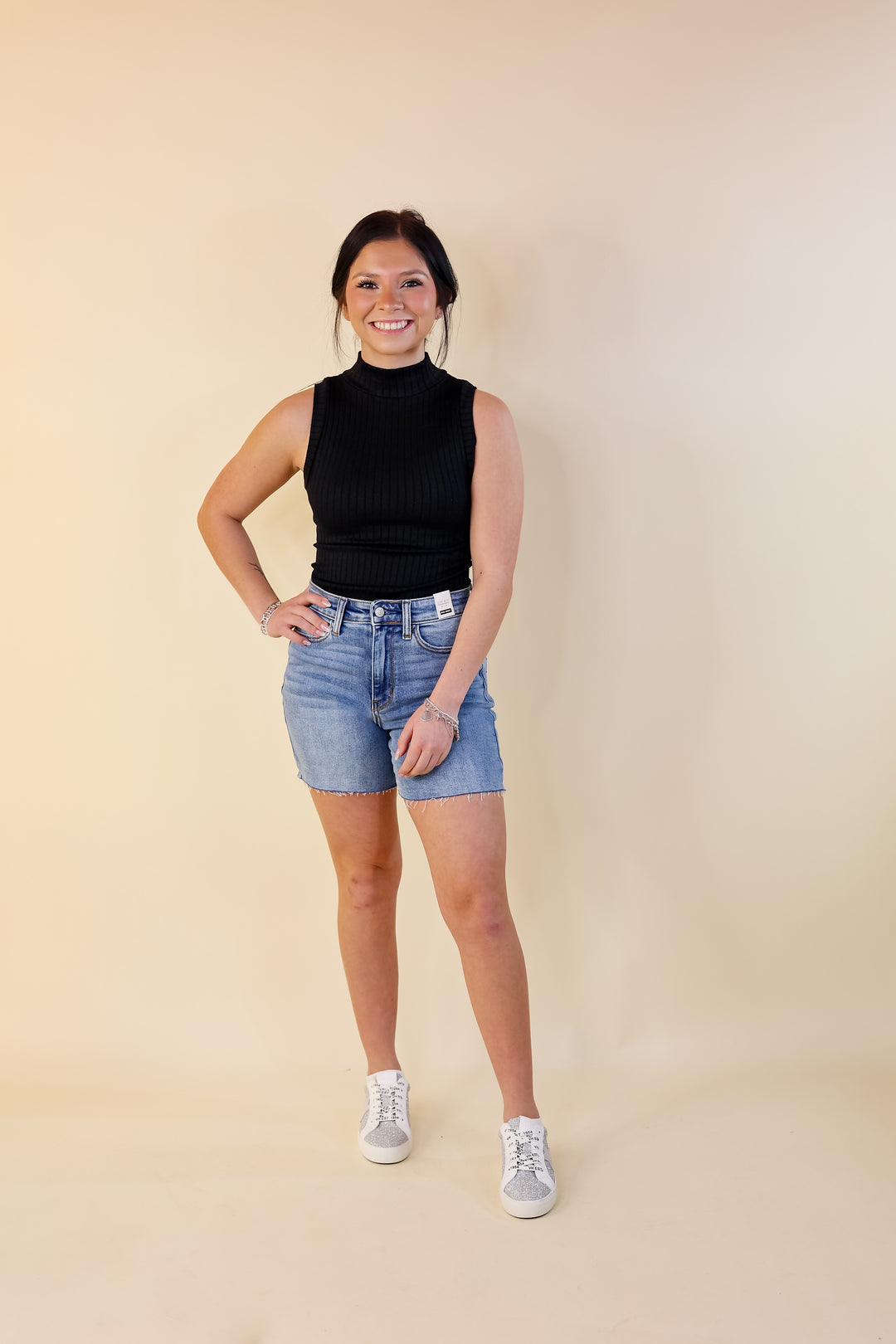 Judy Blue | Street Style Mid Thigh Shorts in Light Wash - Giddy Up Glamour Boutique