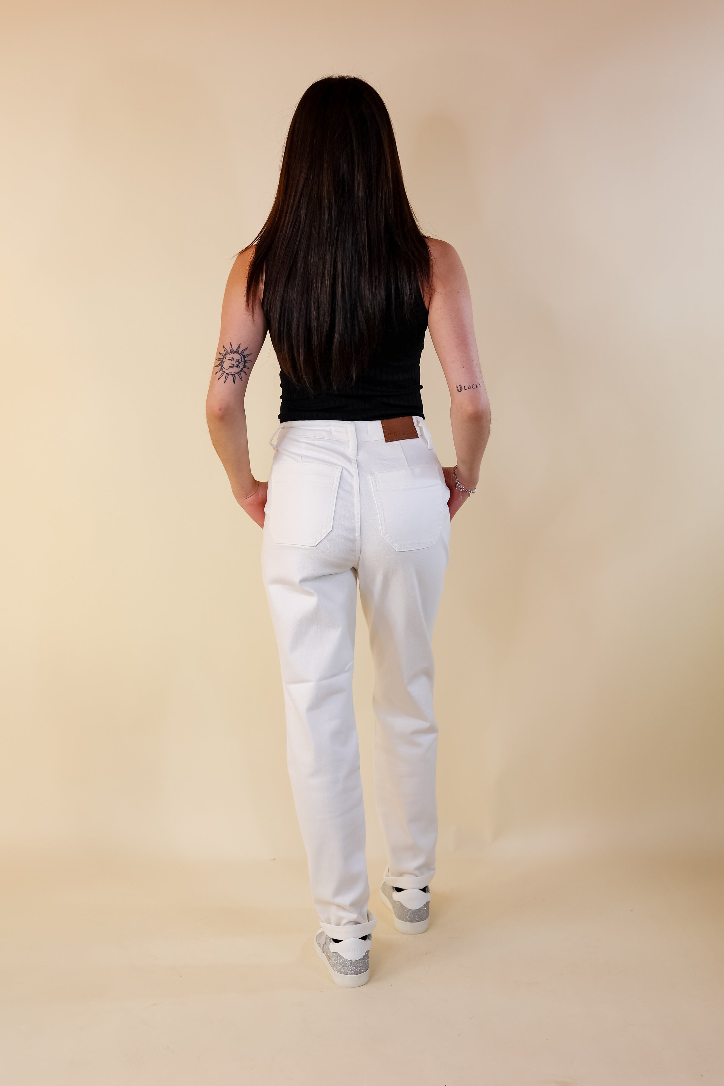 Judy Blue | Keep It A Secret Relaxed Pull on Jean Joggers with Cuffed Hem in White Wash - Giddy Up Glamour Boutique
