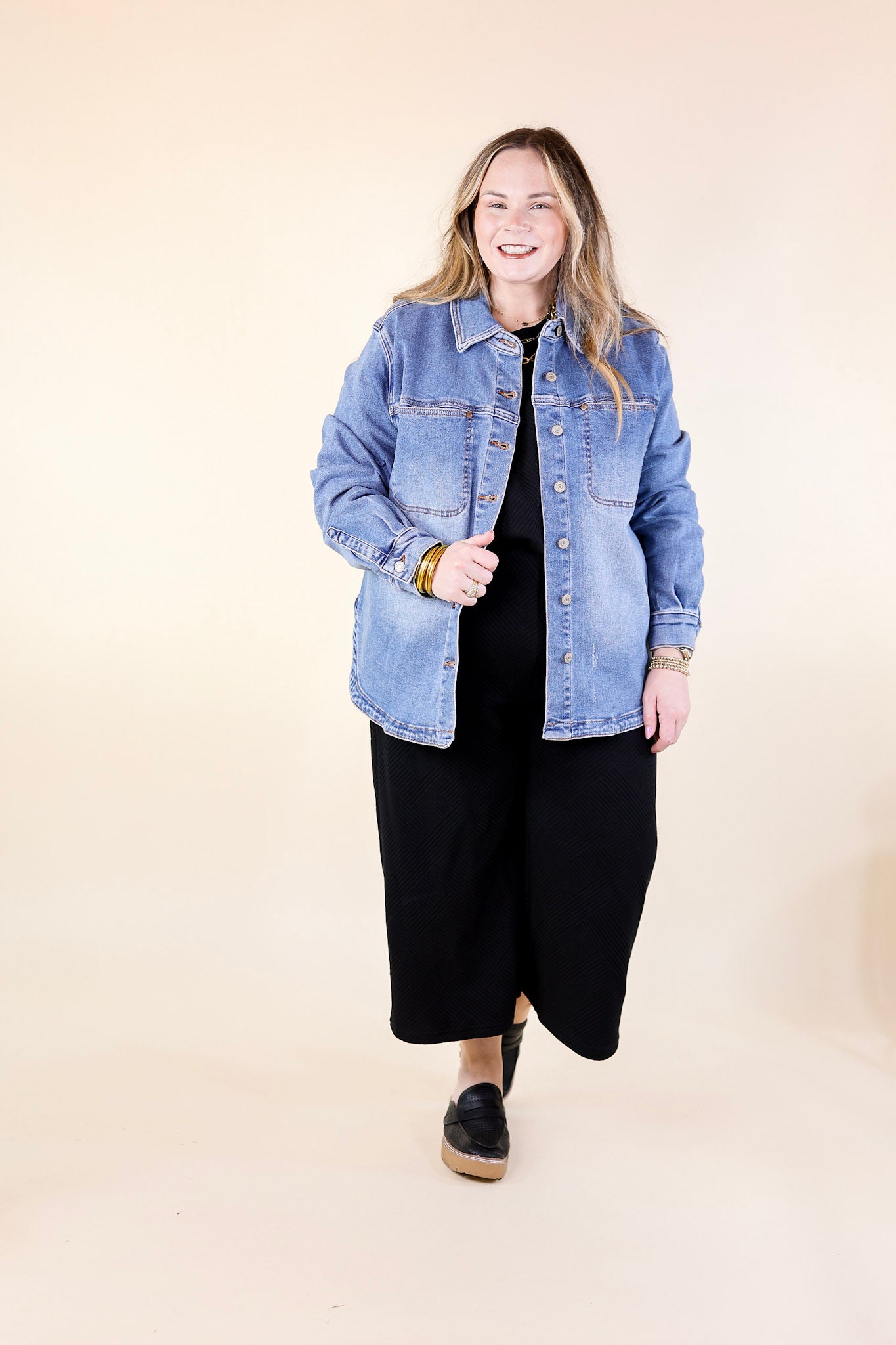 Judy Blue | Feeling Refreshed Button Up Denim Shacket in Medium Wash