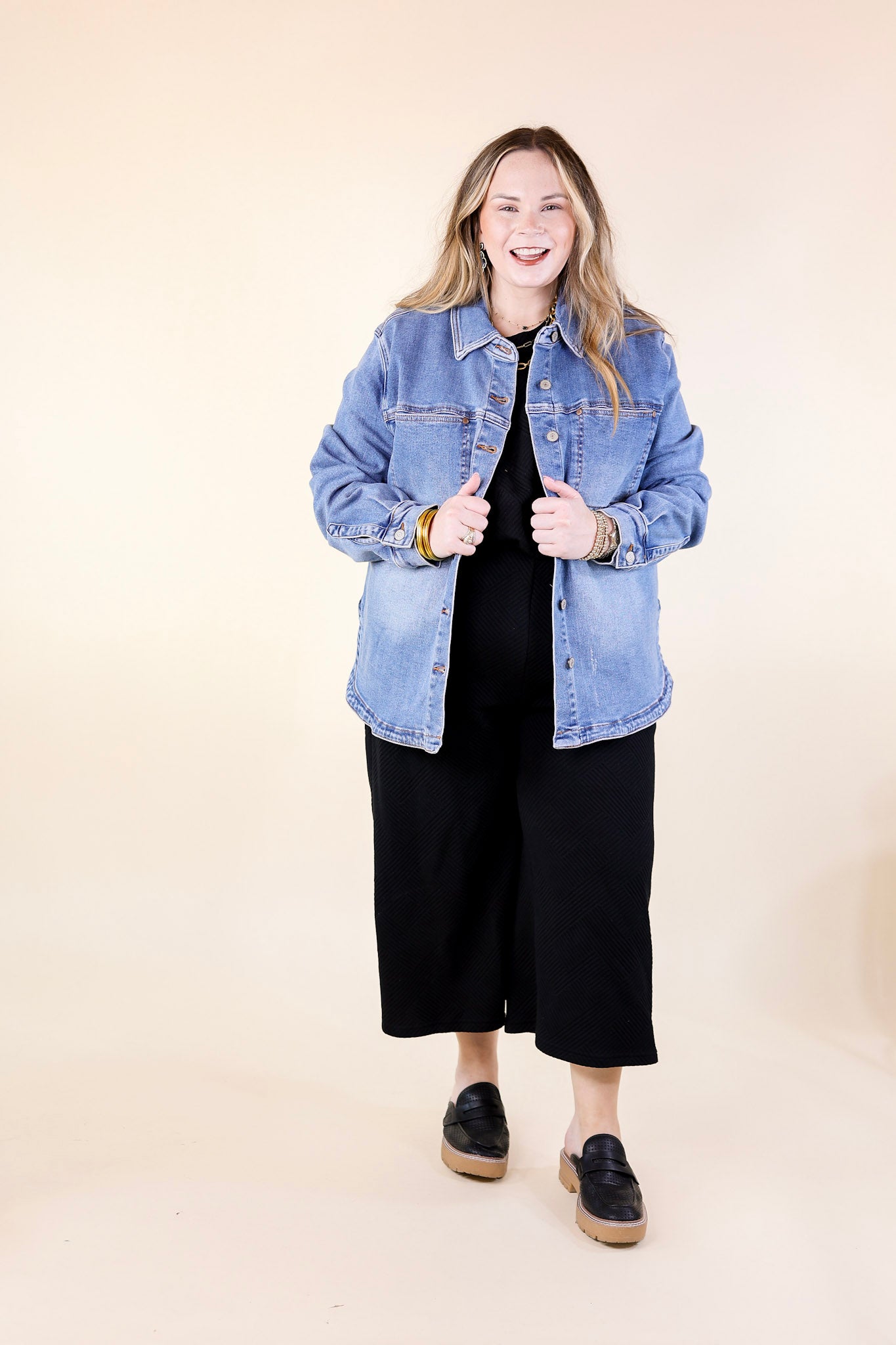 Judy Blue | Feeling Refreshed Button Up Denim Shacket in Medium Wash