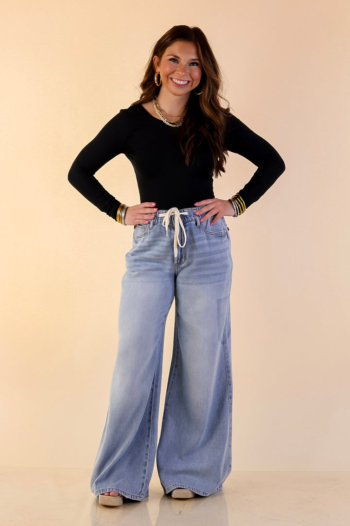 Judy Blue | Smooth Moves Wide Leg Palazzo Featherweight Elastic Waistband Jeans in Light Wash