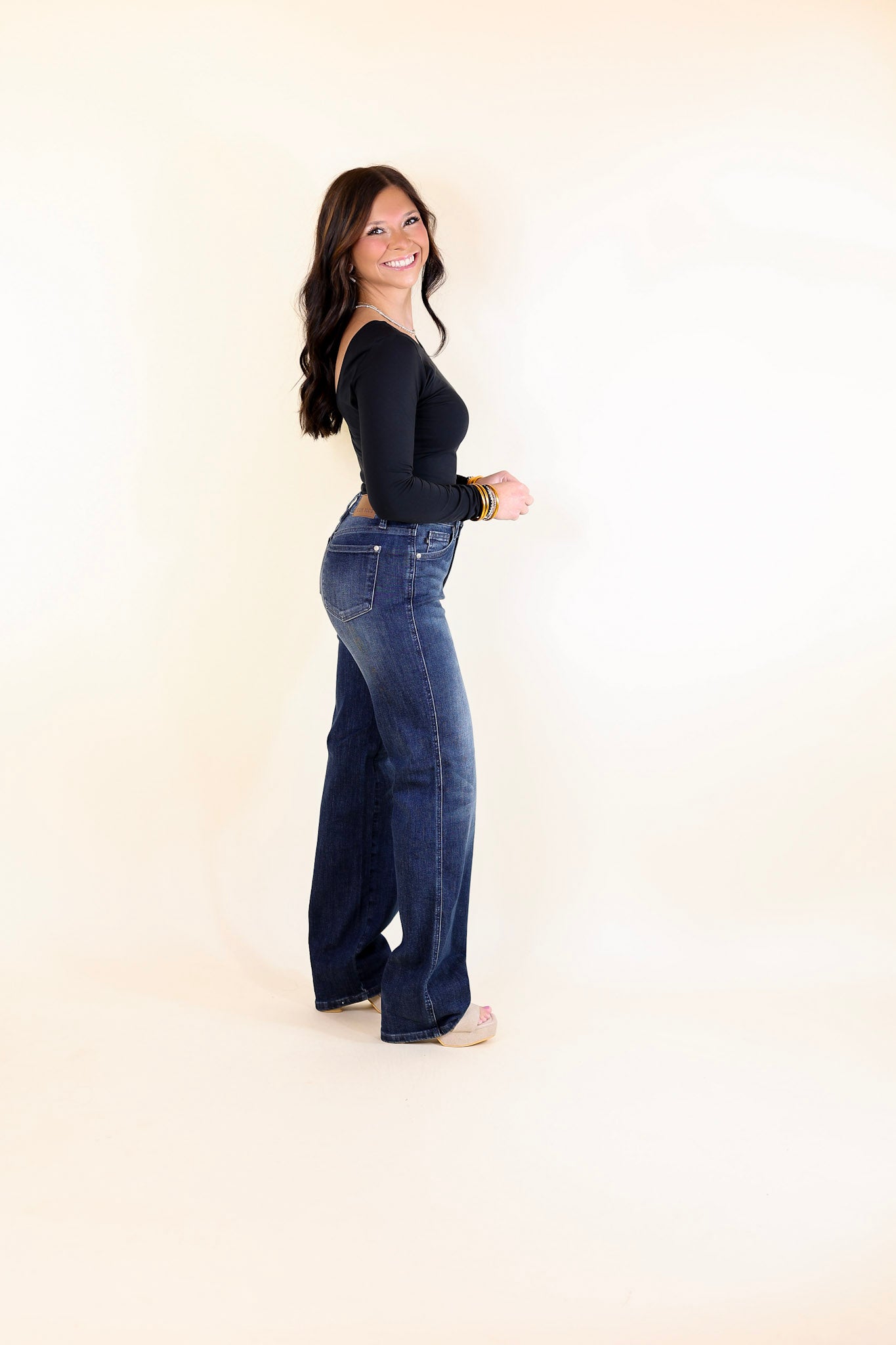 Judy Blue | Flawless Fit Tummy Control Classic Straight Leg Jean in Dark Wash