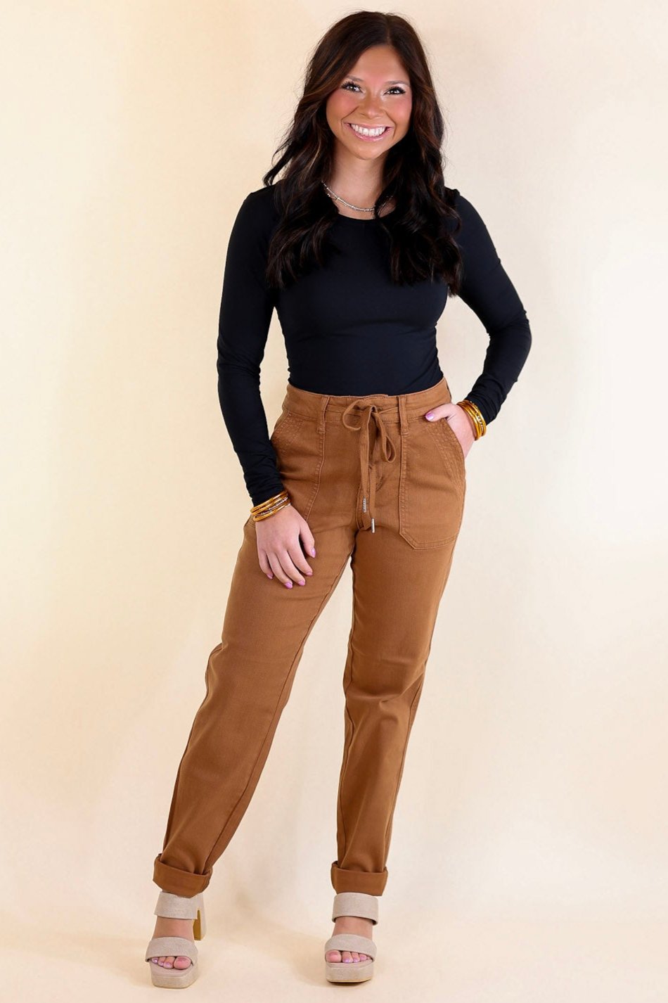 Judy Blue | Keep It A Secret Relaxed Pull on Denim Jean Joggers in Camel Brown