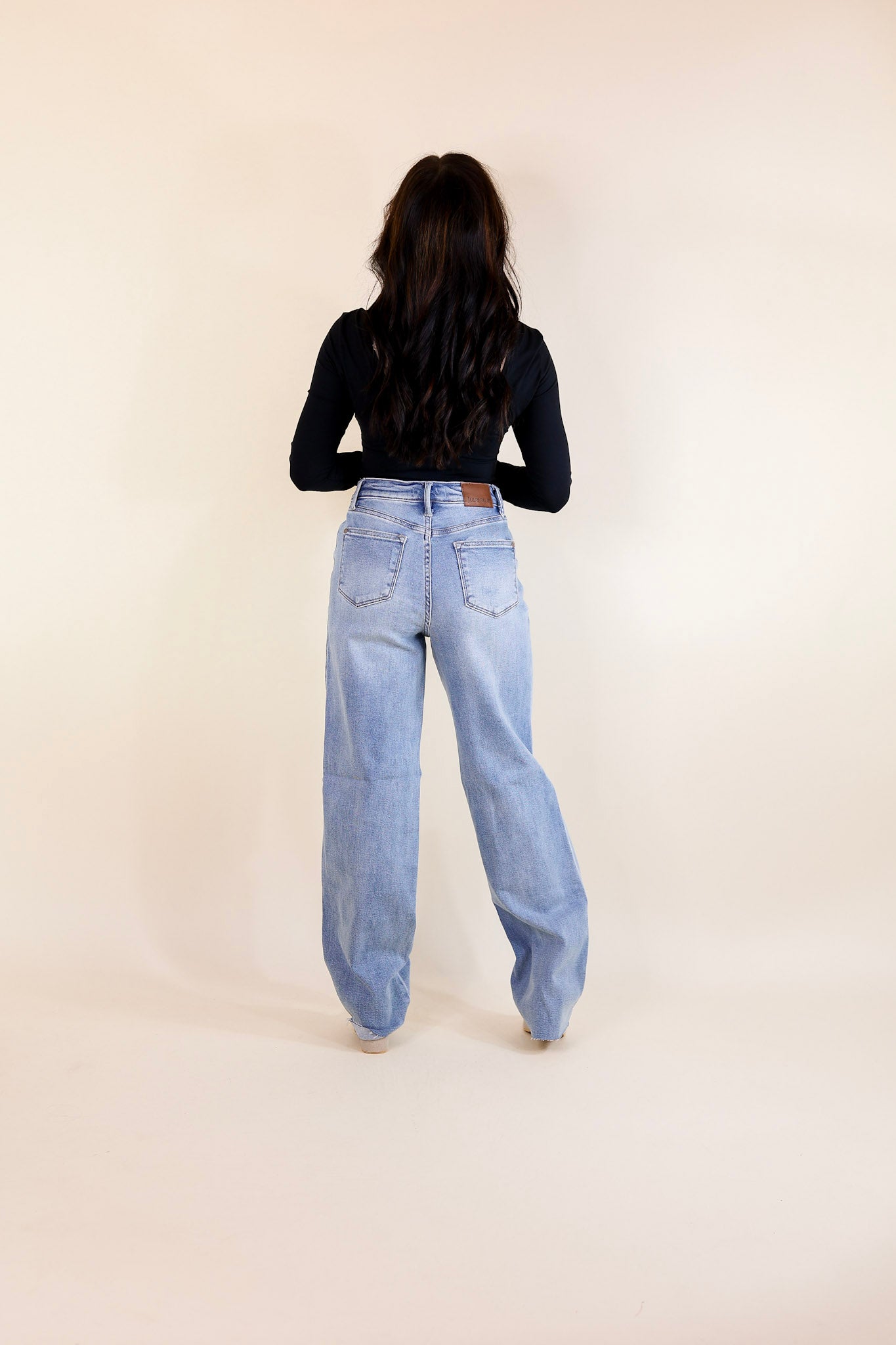 Judy Blue | Retro Remix Destroy Knee 90's Straight Leg Jeans in Medium Wash