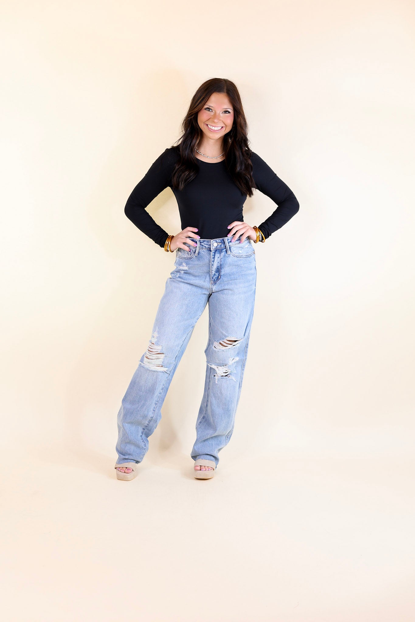 Judy Blue | Retro Remix Destroy Knee 90's Straight Leg Jeans in Medium Wash