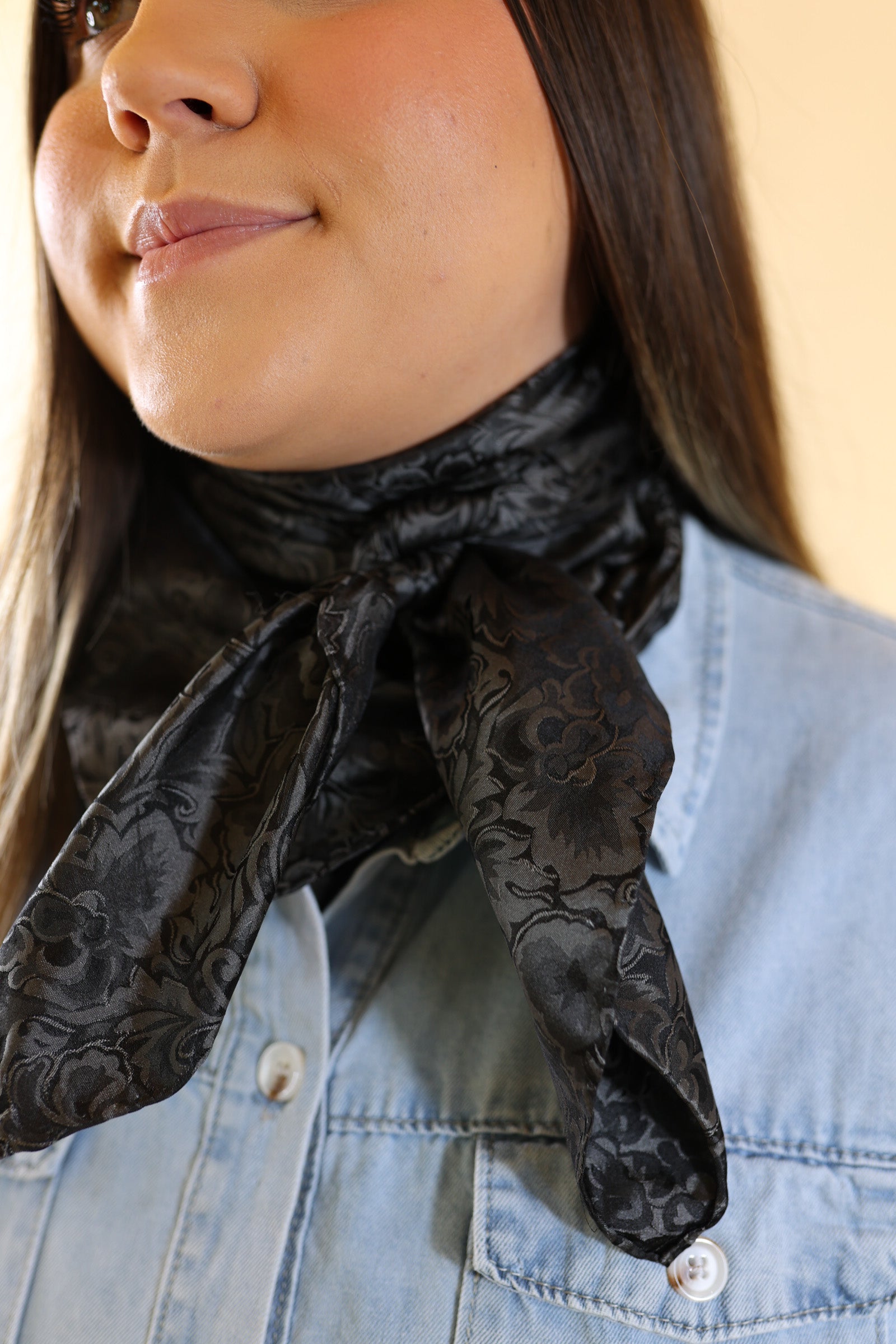 Jacquard Wild Rag in Black - Giddy Up Glamour Boutique