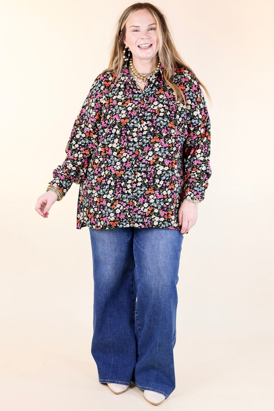 Spring Essence Floral Print Long Sleeve Button Up Top in Black