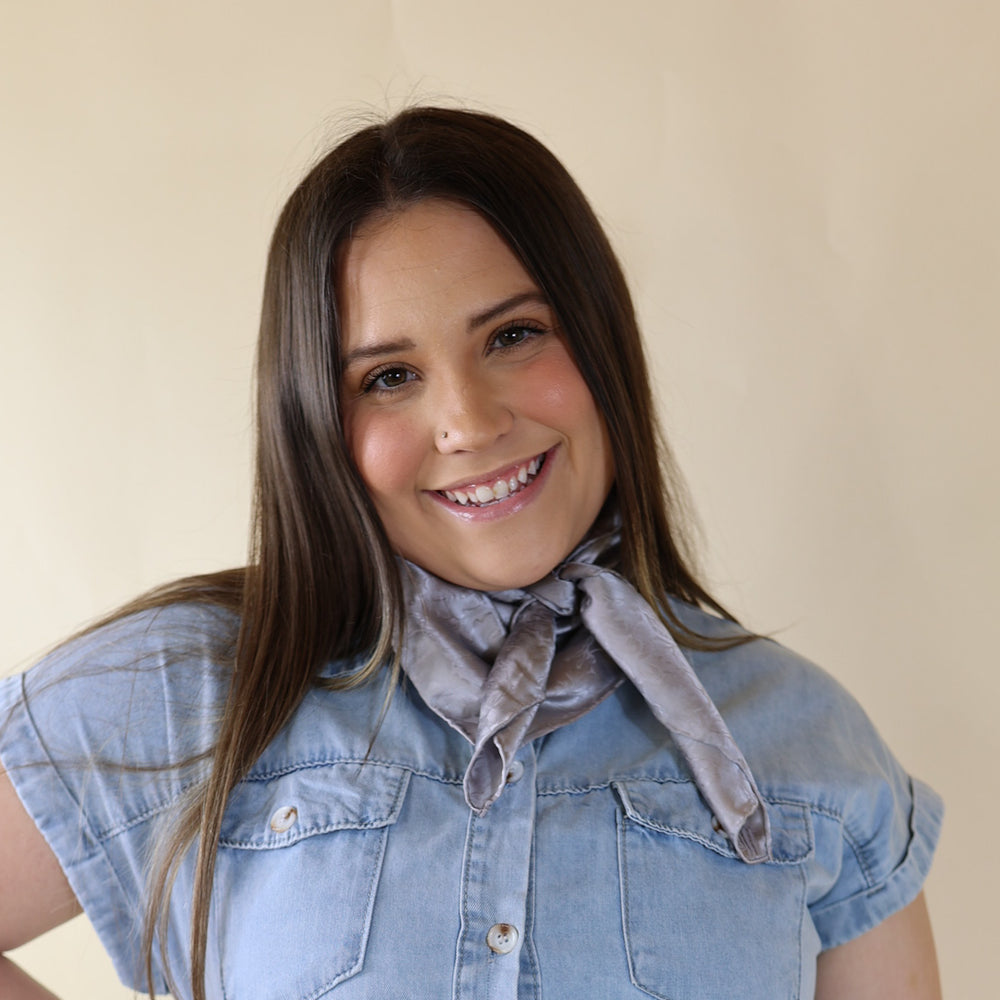 Jacquard Wild Rag in Silver - Giddy Up Glamour Boutique