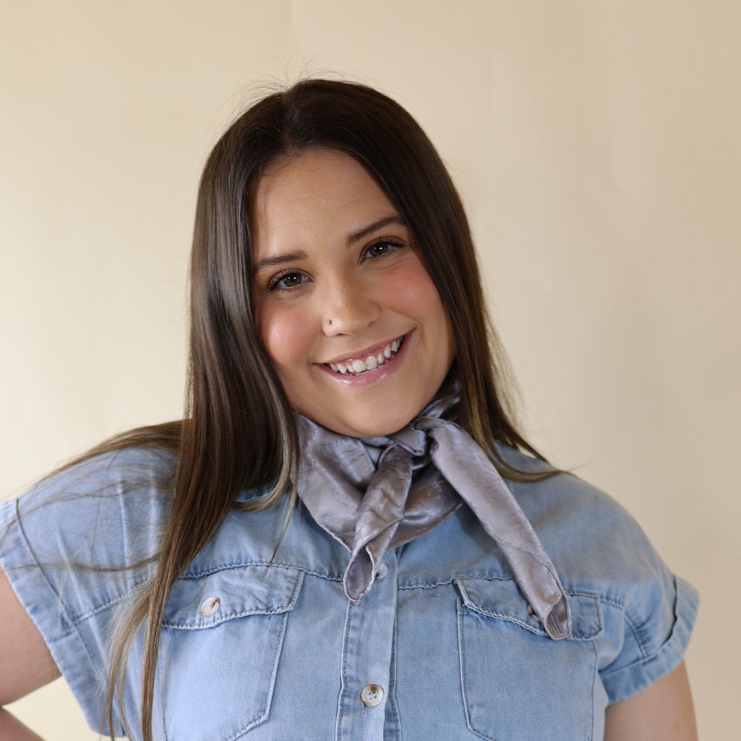 Jacquard Wild Rag in Silver - Giddy Up Glamour Boutique