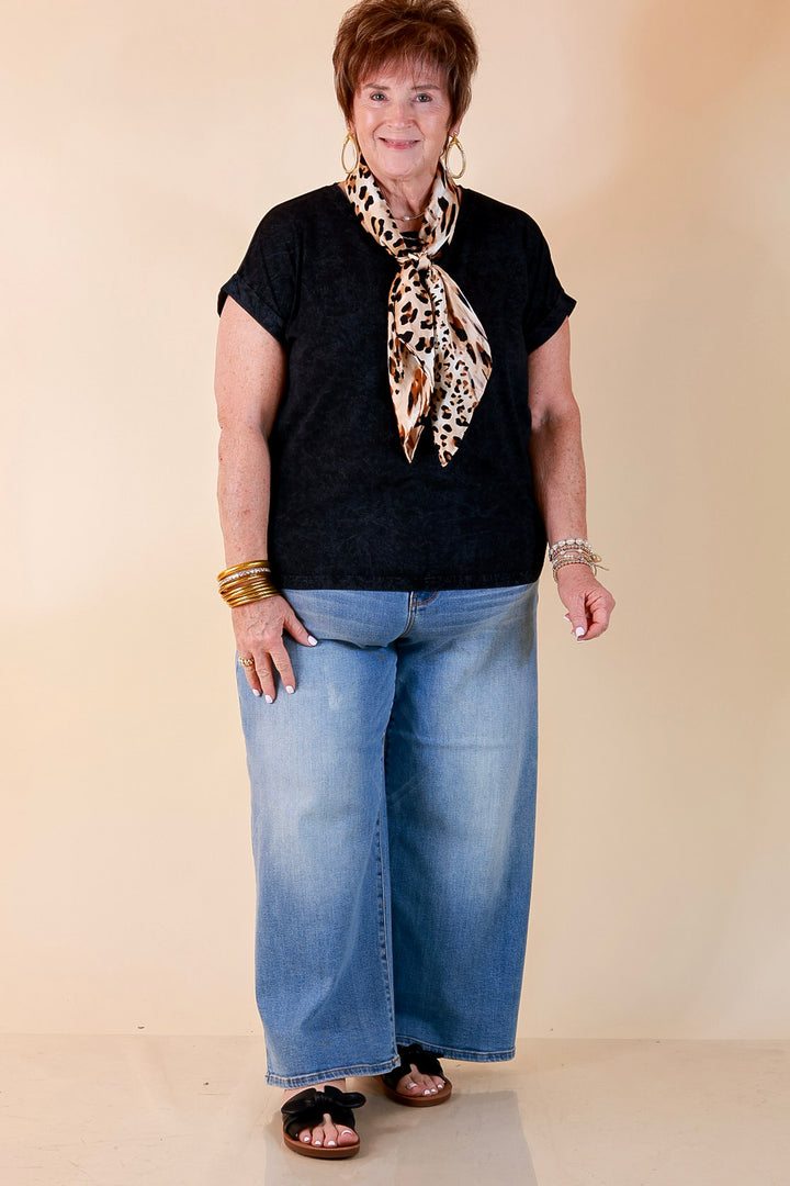 Chic Made Easy Short Sleeve Shirt in Ash Black