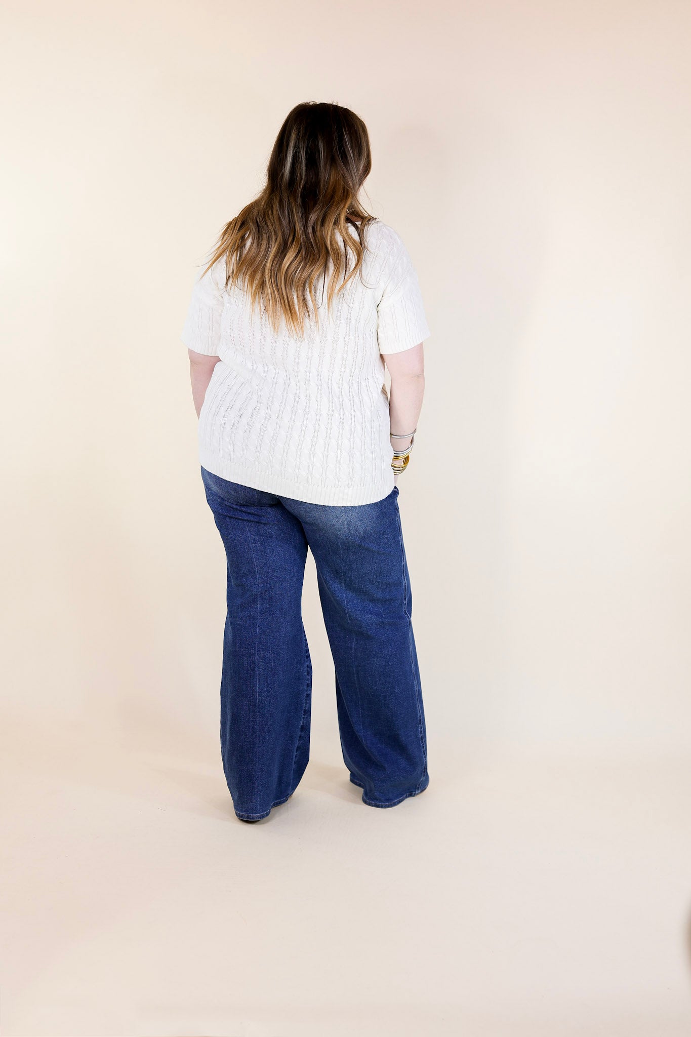 Day Date Short Sleeve Sweater with Scoop Neckline in Ivory