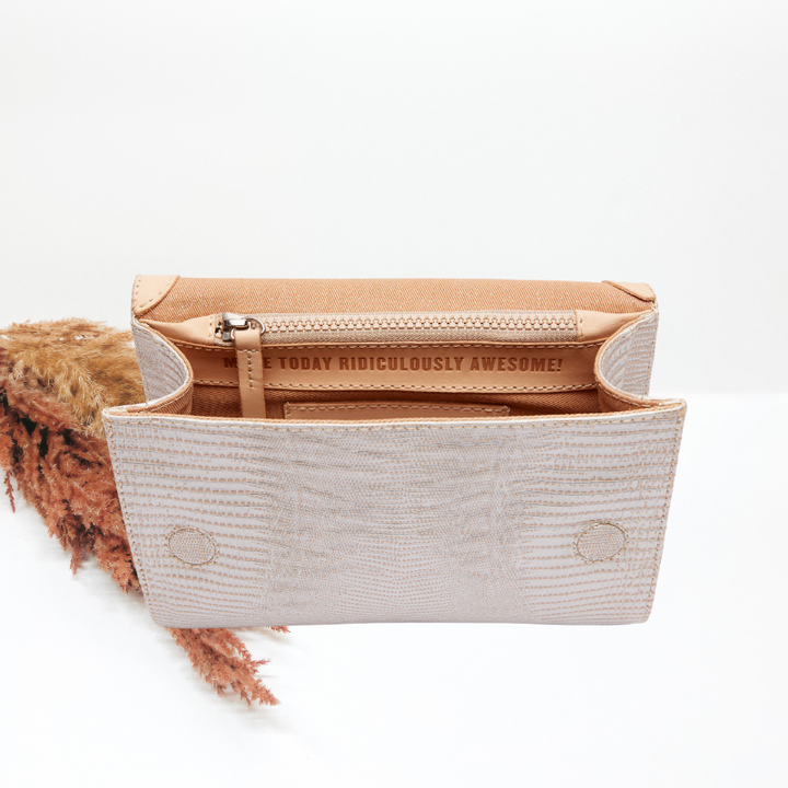 Consuela | Celeste On The Town