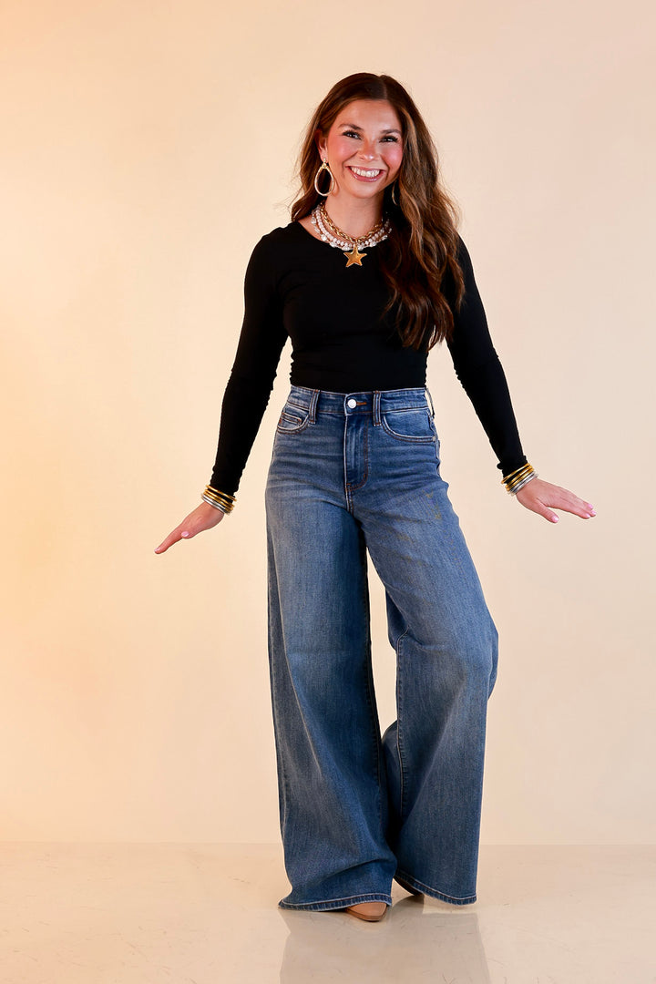 Judy Blue | Smooth Silhouette Wide Leg Palazzo Jeans in Medium Wash