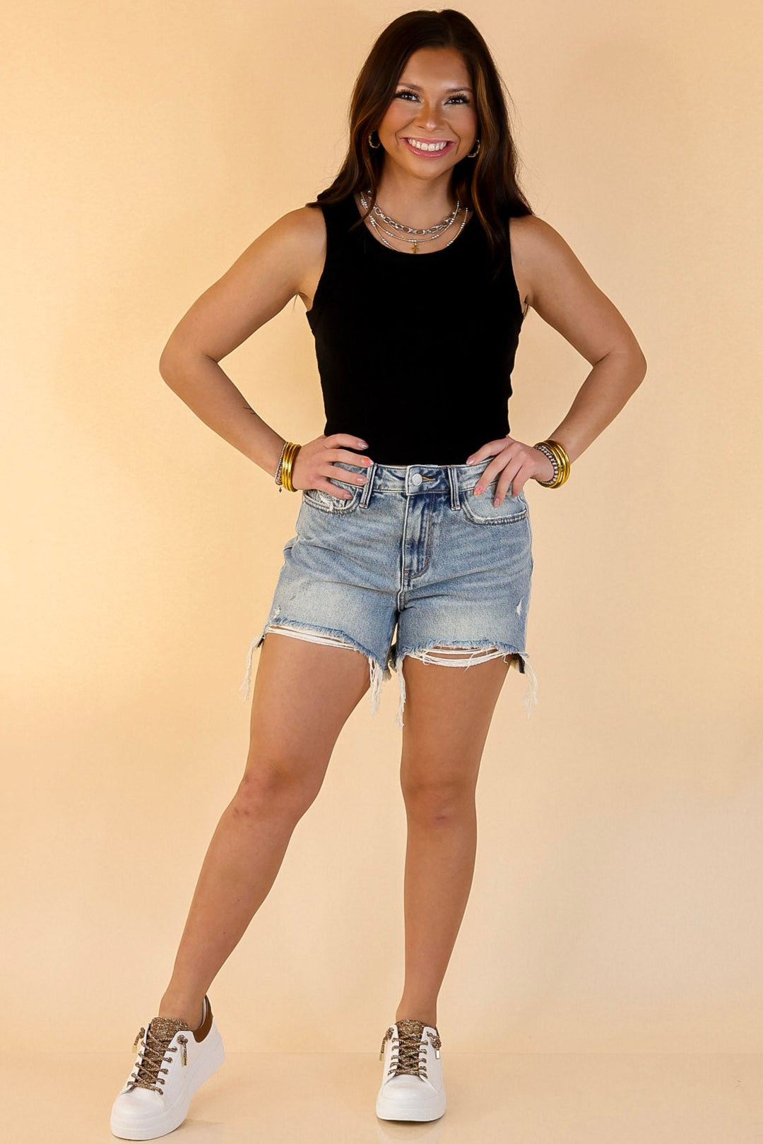 Summer Essential Cropped Sleeveless Top in Black