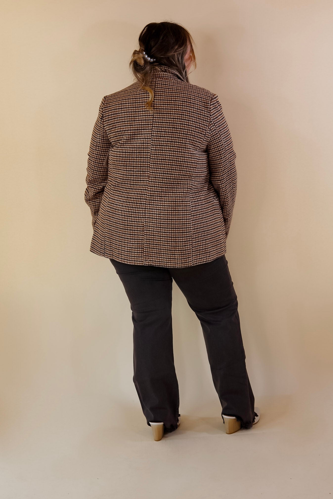 Downtown Holiday Houndstooth Double Button Blazer in Beige Mix - Giddy Up Glamour Boutique