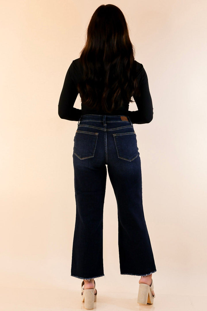 Judy Blue | Simple and Stylish Cropped Wide Leg Jean in Dark Wash