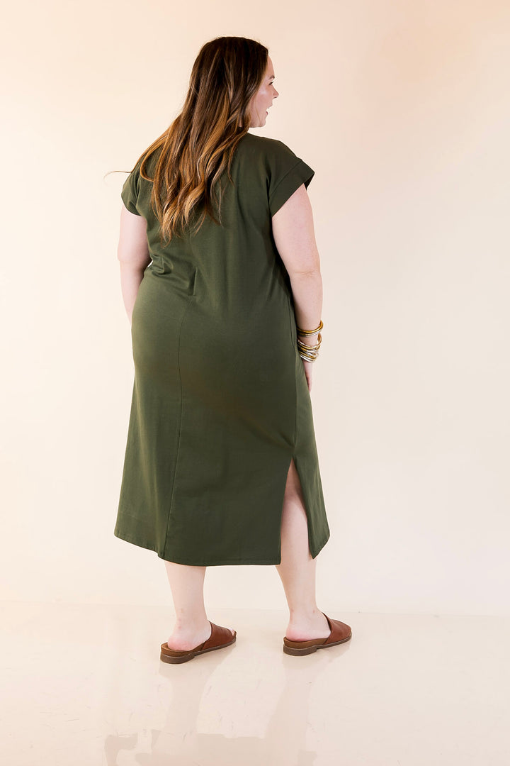 Effortlessly Lovely Short Sleeve Midi Tee Shirt Dress in Olive Green