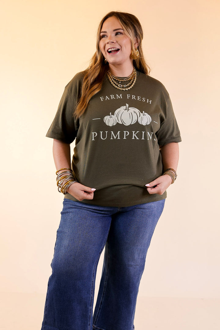 Farm Fresh Pumpkins Short Sleeve Graphic Tee in Dark Olive Green