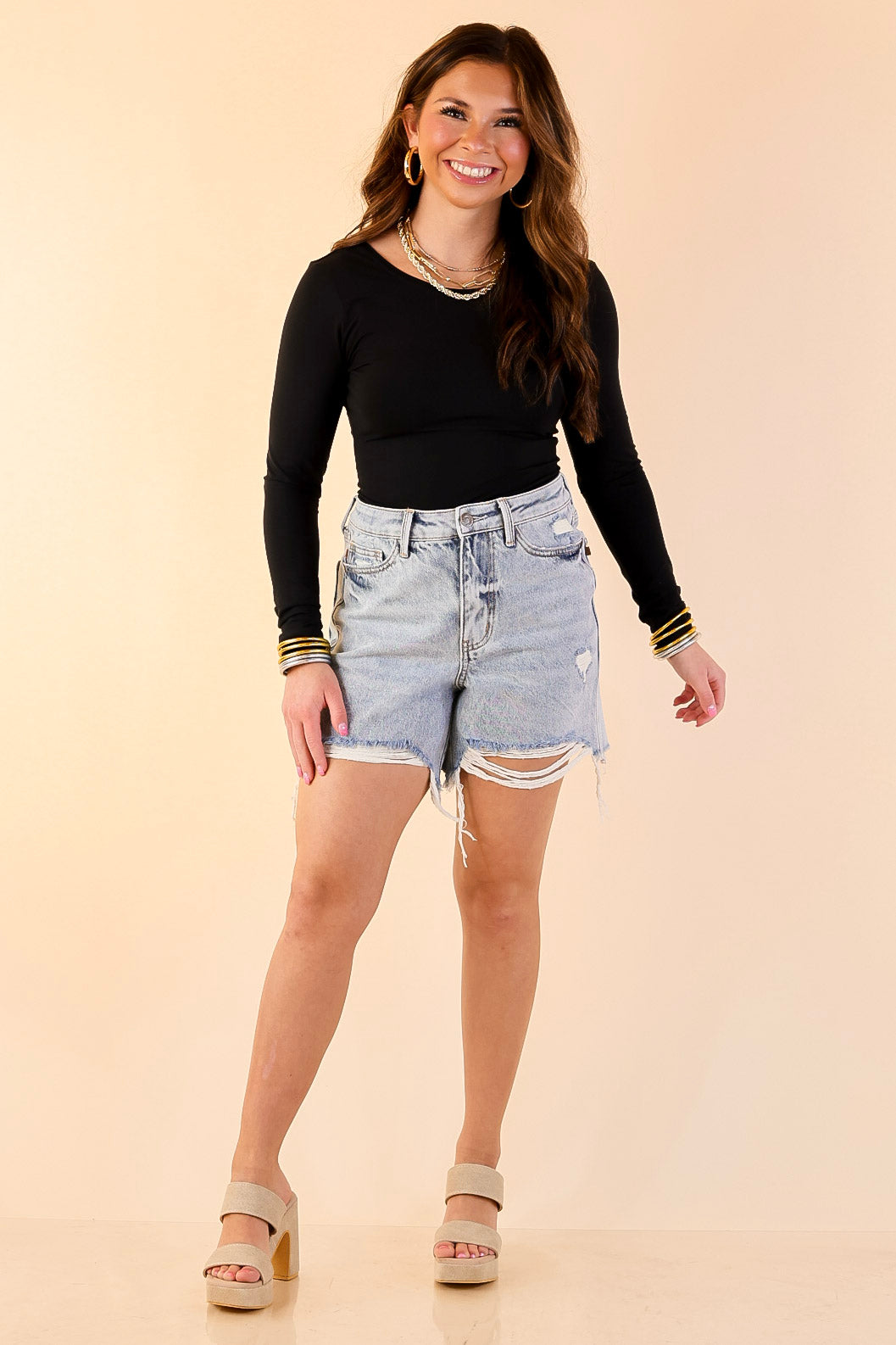 Judy Blue | Effortless Edge Rigid Magic Distressed Frayed Hem Denim Dad Shorts in Light Wash