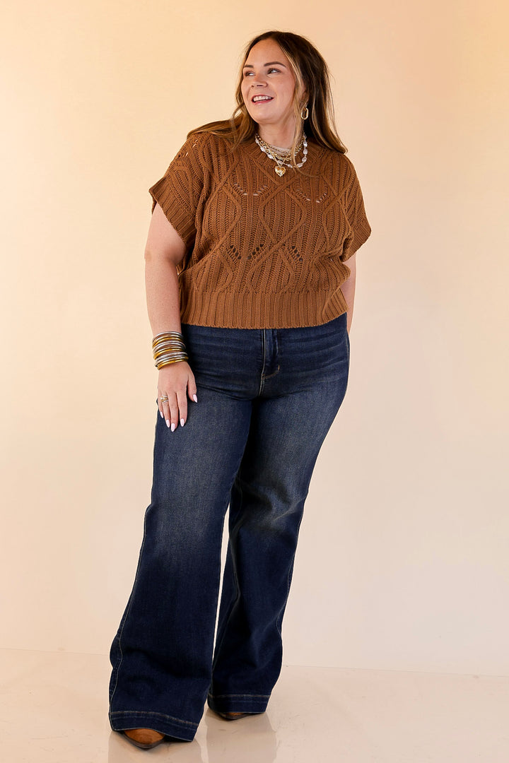 Knit to Last Cable Knit Short Sleeve Sweater Top in Camel Brown