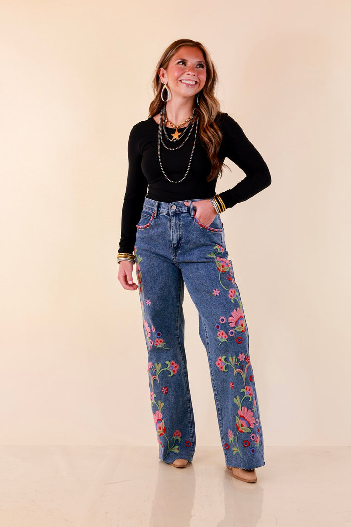 Artfully Yours Straight Leg Raw Hem Embroidered Denim Jeans in Medium Wash