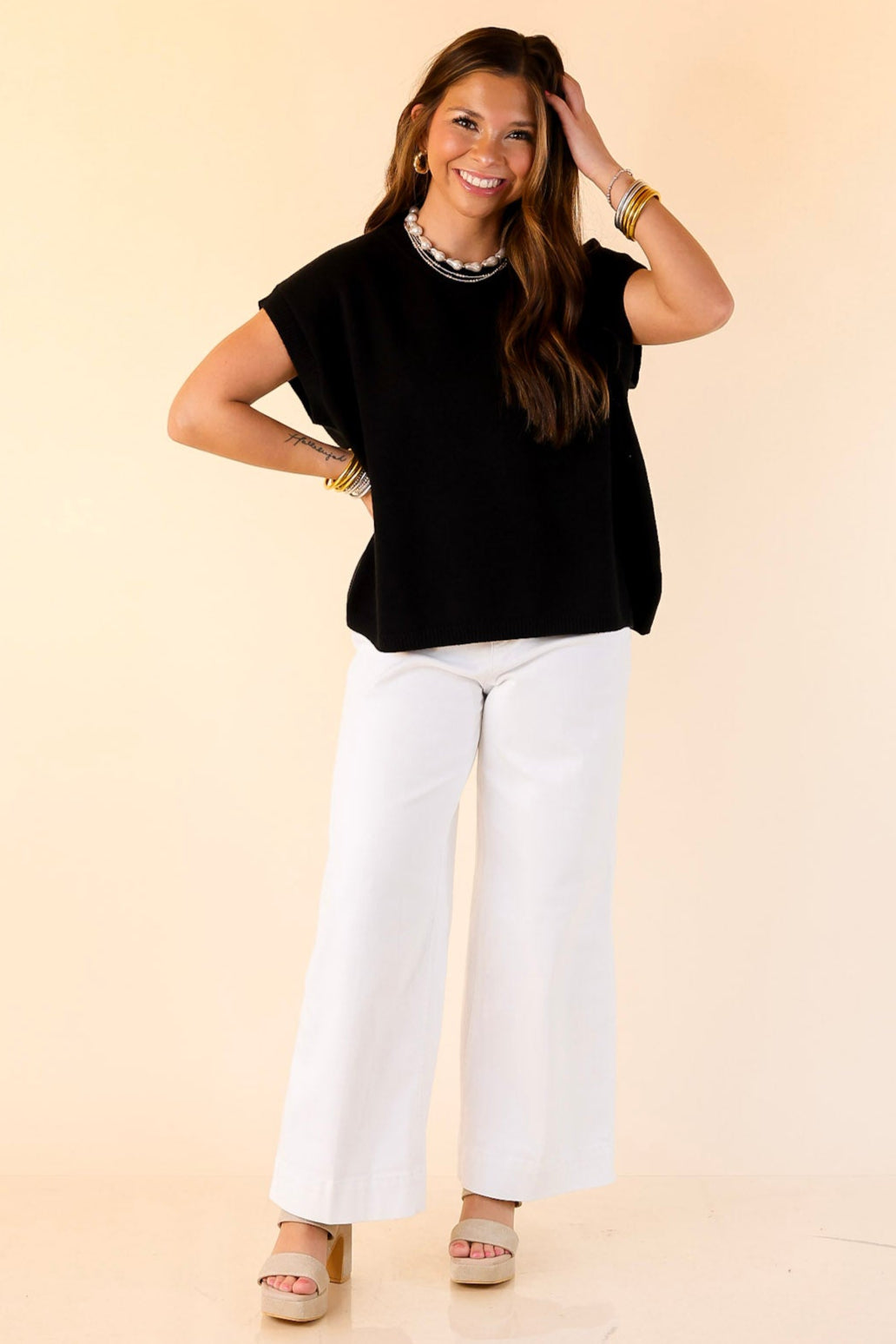 Effortlessly Yours Short Sleeve Crew Neck Sweater in Black