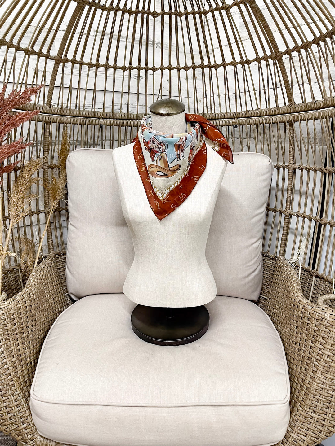 XOXO Art & Co | Trails West Shorty Wild Rag