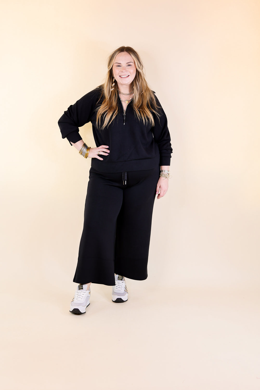 SPANX | AirEssentials Cropped Wide Leg Pants in Black