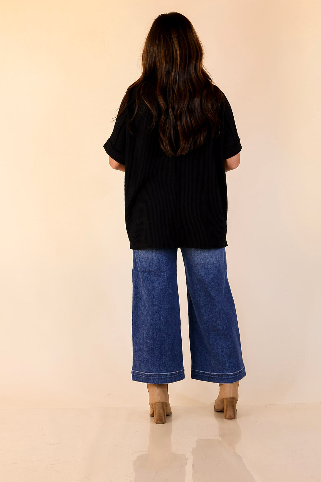 Daily Perfection Scoop Neck Short Sleeve Ribbed Top in Black