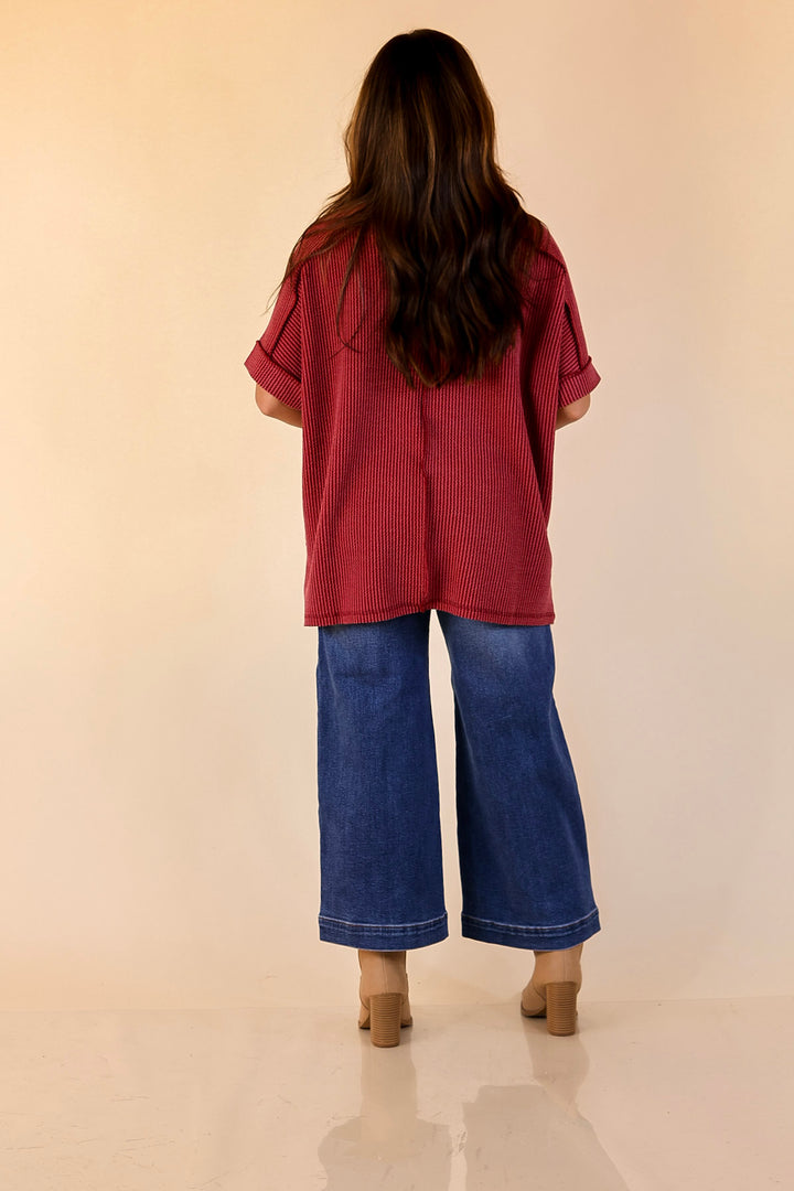 Daily Perfection Scoop Neck Short Sleeve Ribbed Top in Maroon