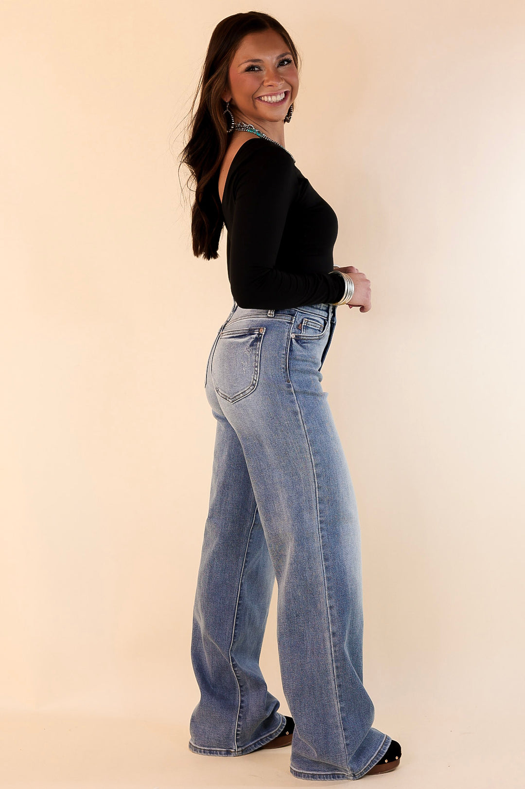 Judy Blue | Can't Go Wrong Retro Wide Leg Jean in Vintage Medium Wash