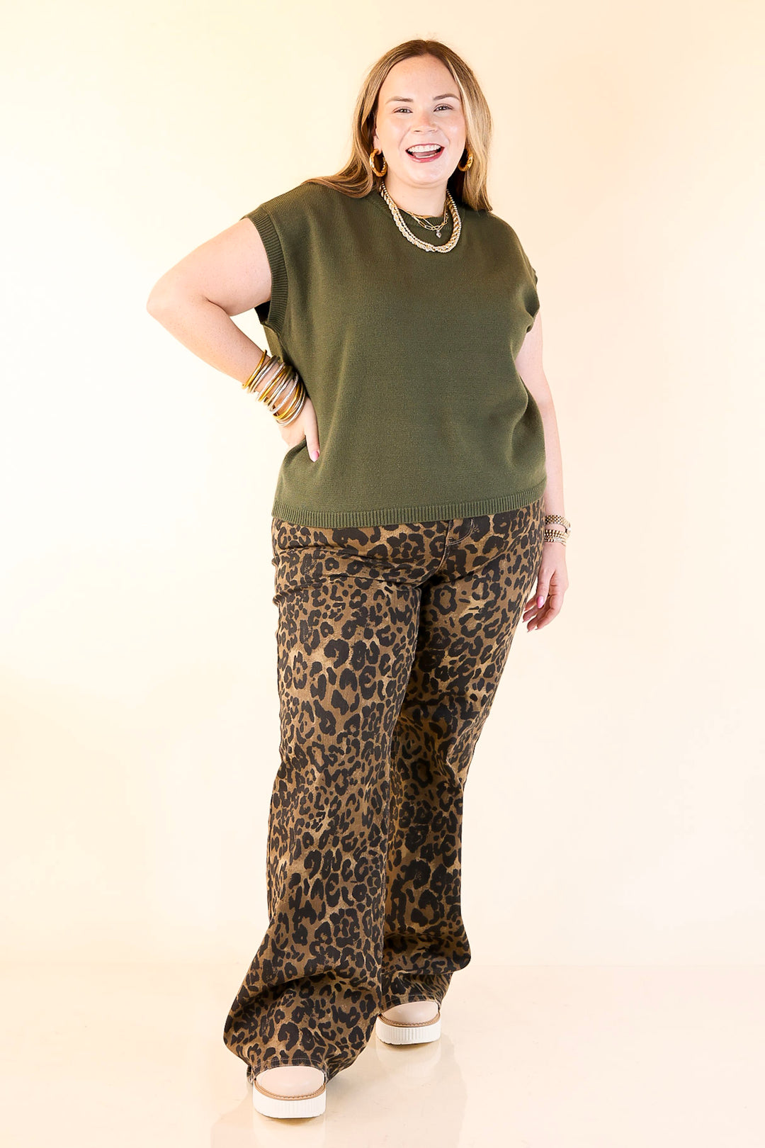 Effortlessly Yours Short Sleeve Crew Neck Sweater in Dark Olive Green