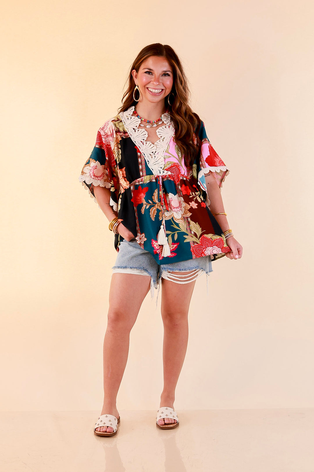 Patchwork Charm Floral Patchwork Print Print Lace Detail Short Sleeve Top in Pink Mix