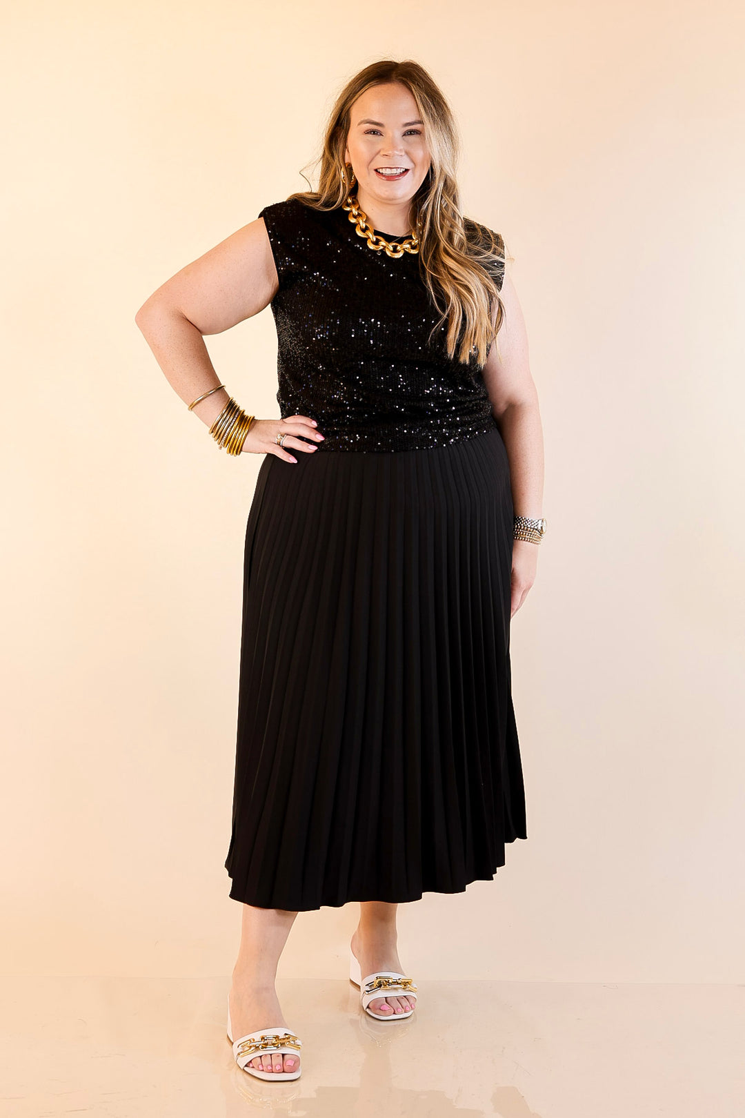 Sequin Sleek Sleeveless Dressy Sequin Top in Black