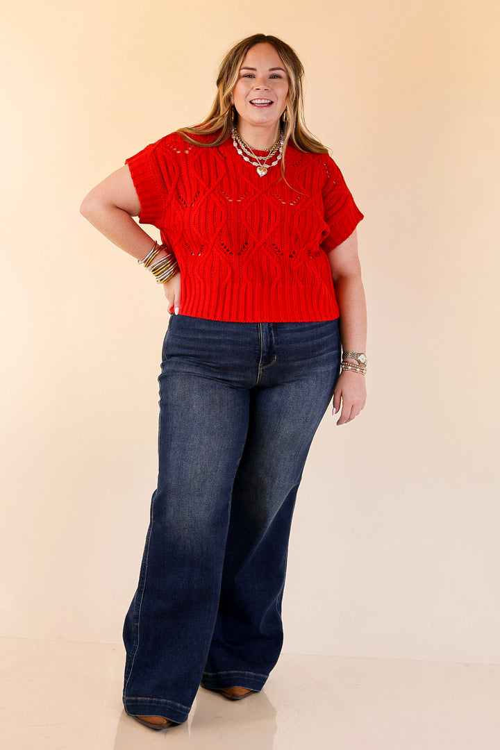 Knit to Last Cable Knit Short Sleeve Sweater Top in Red