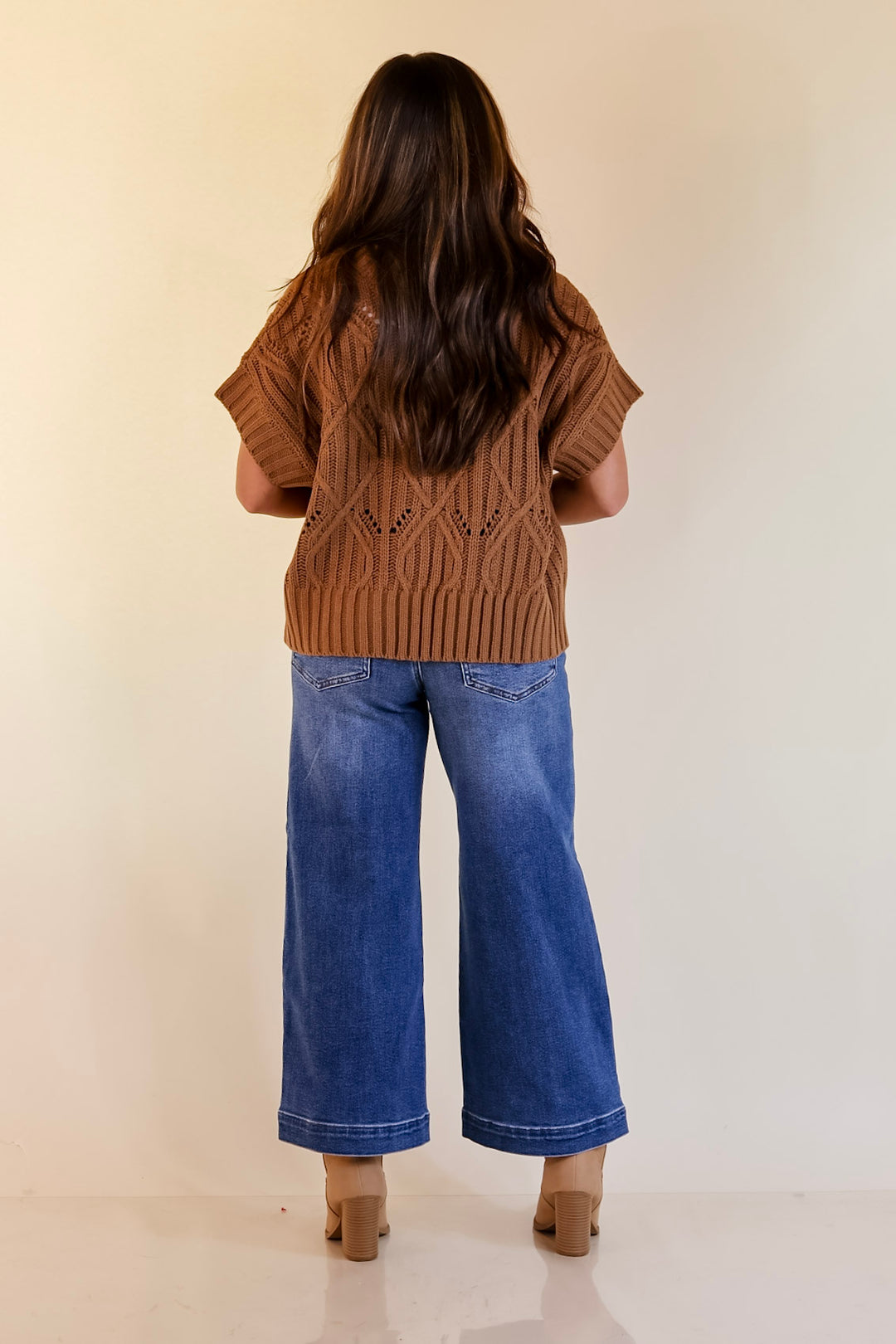 Knit to Last Cable Knit Short Sleeve Sweater Top in Camel Brown