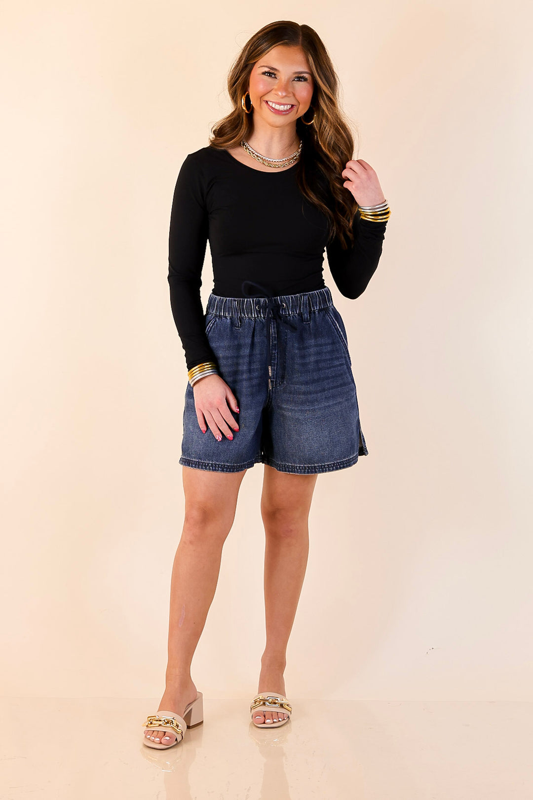 Judy Blue | Easy Company Featherweight Drawstring Denim Shorts in Dark Wash
