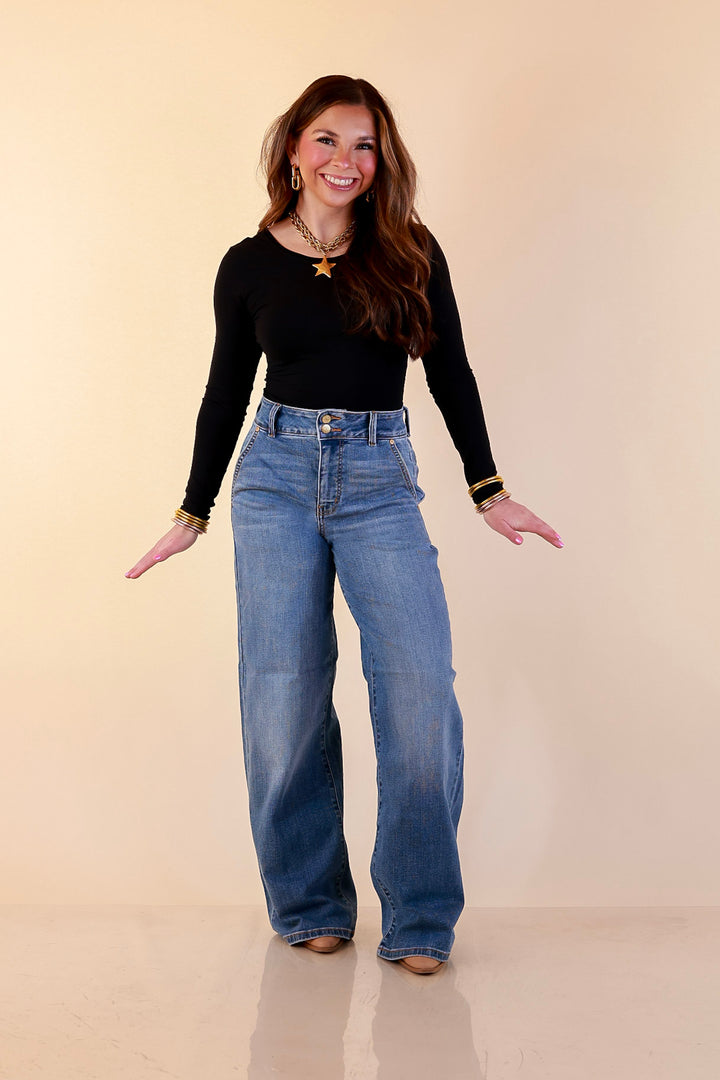 Judy Blue | Go With Everything Double Button Fly Wide Leg Column Trouser Jean in Medium Wash