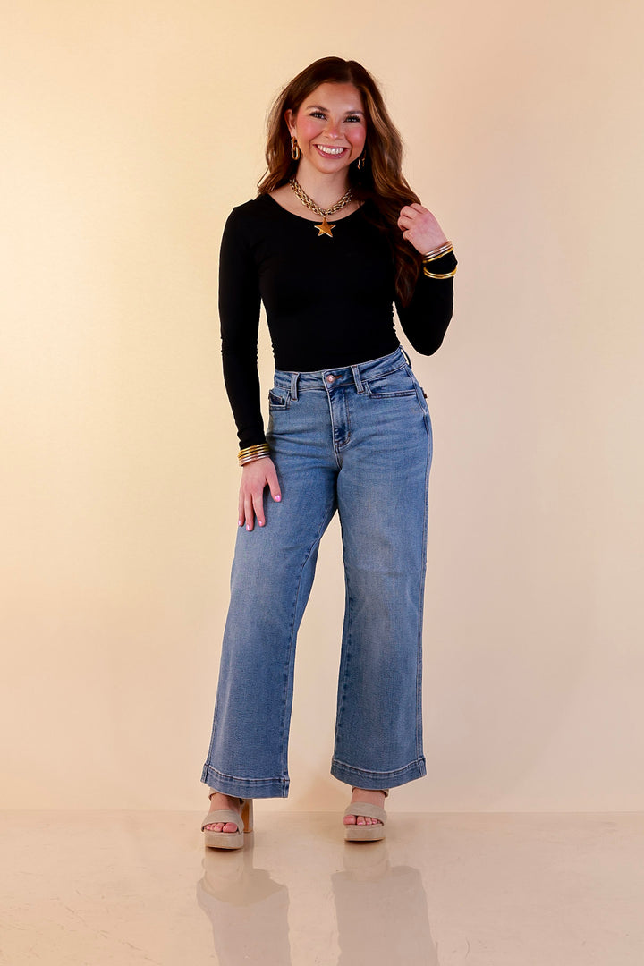 Judy Blue | Everyday Poise Cropped Wide Leg Trouser Denim Jeans in Light Wash