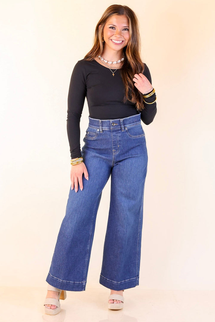 SPANX | EveryWear Cropped Wide Leg Jeans in Dark Wash