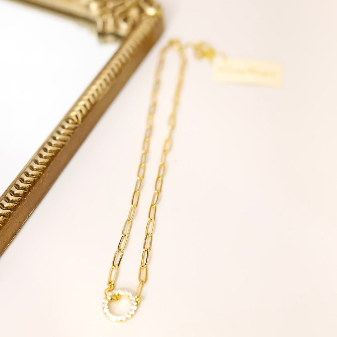 Kinsey Designs | Cyrus Interlocking Circle Necklace in Gold