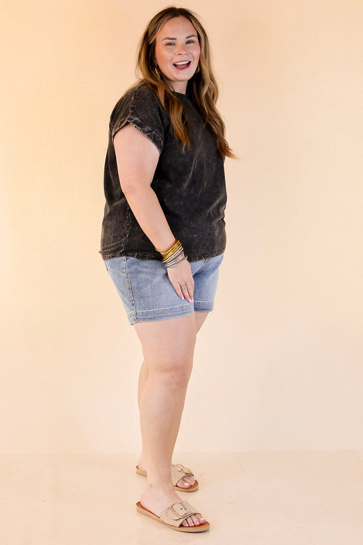 Judy Blue | Denim Prestige Trouser Shorts in Medium Wash