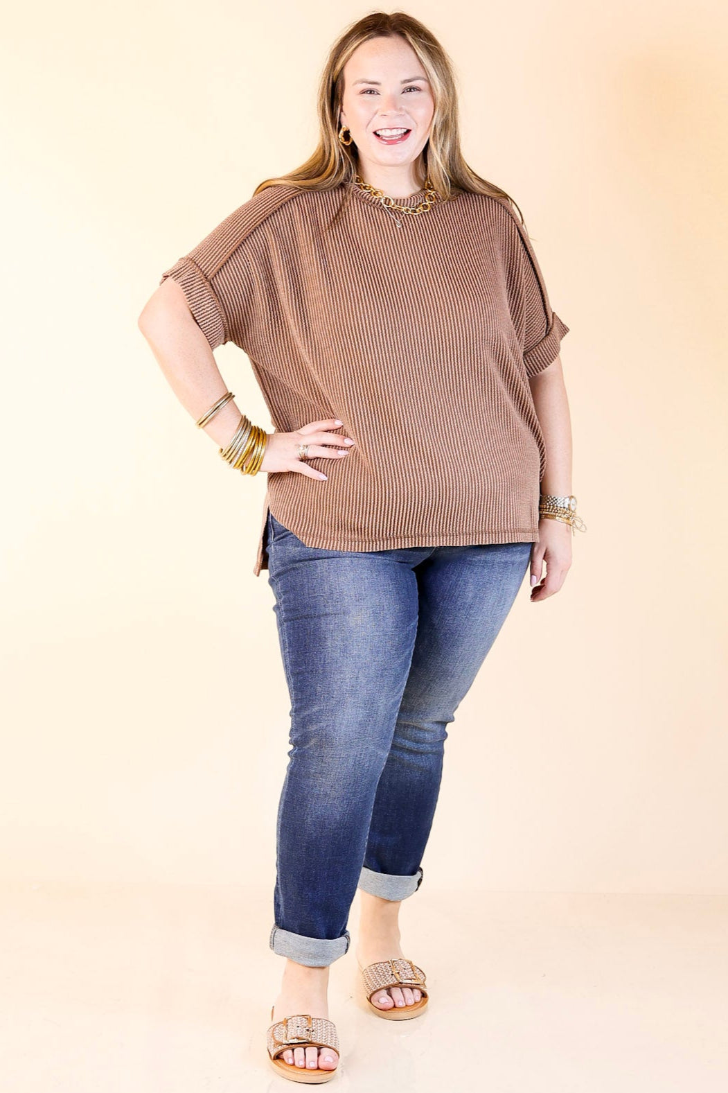 Daily Perfection Scoop Neck Short Sleeve Ribbed Top in Brown