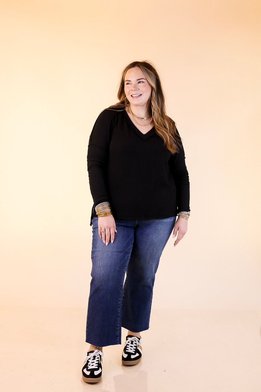 Daily Perfection V-Neck Long Sleeve Ribbed Top in Black